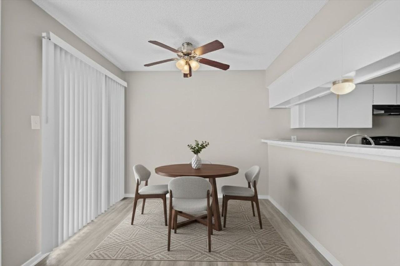 Broadway Reserve Apartments – A Fresh, Revitalized Home in Tyler, TX - Photo 3 of 8