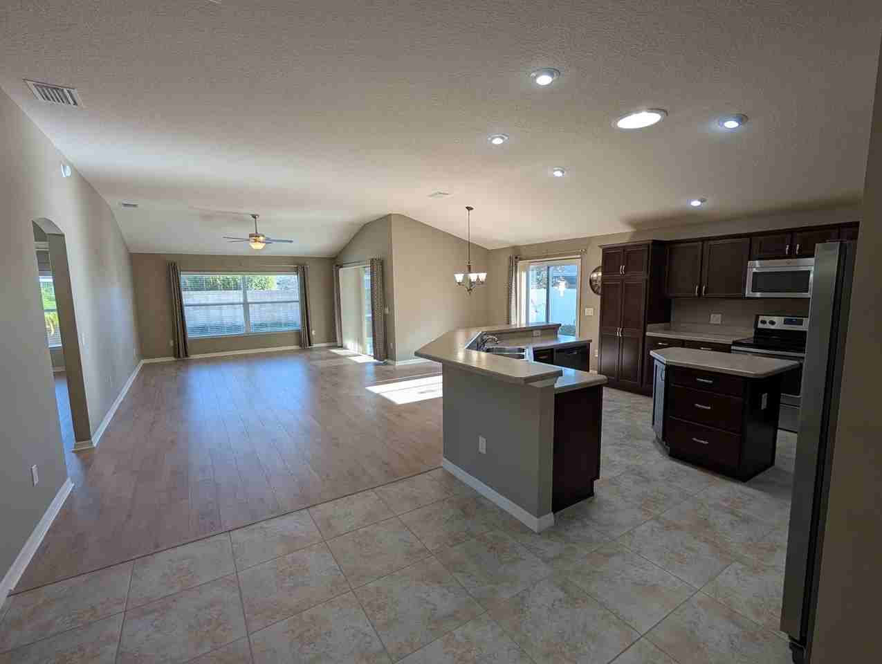 2092 Ironton Pl - Photo 2 of 19