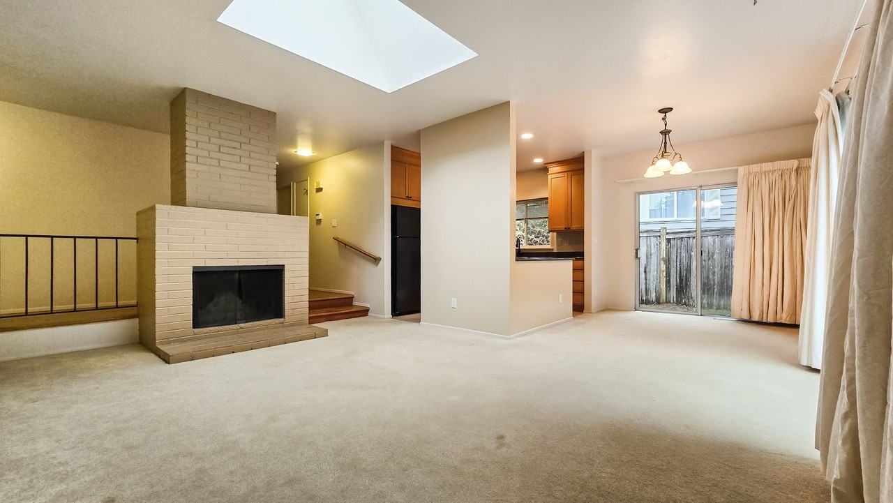 14421 118th Ave Ne - Photo 3 of 20