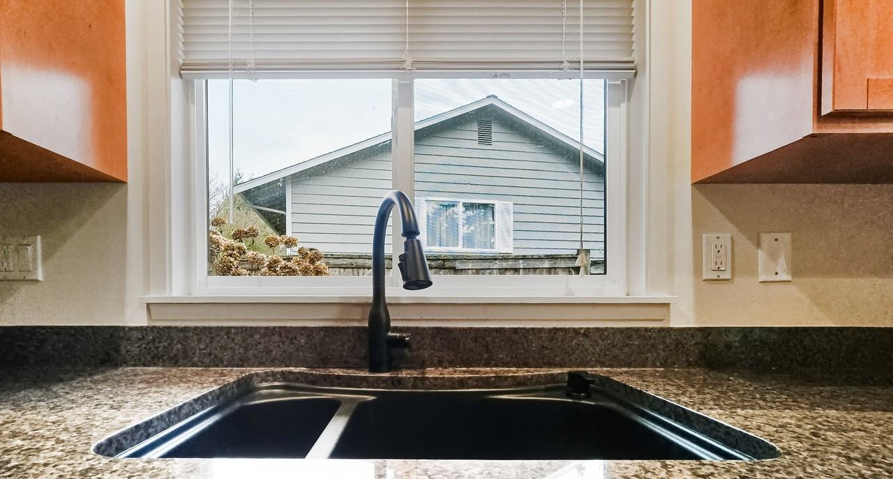 14421 118th Ave Ne - Photo 7 of 20