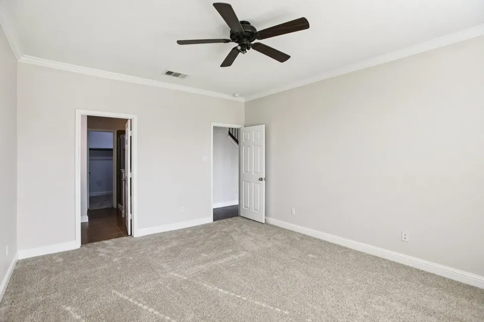 19717 Shinning Isle Run - Photo 6 of 30