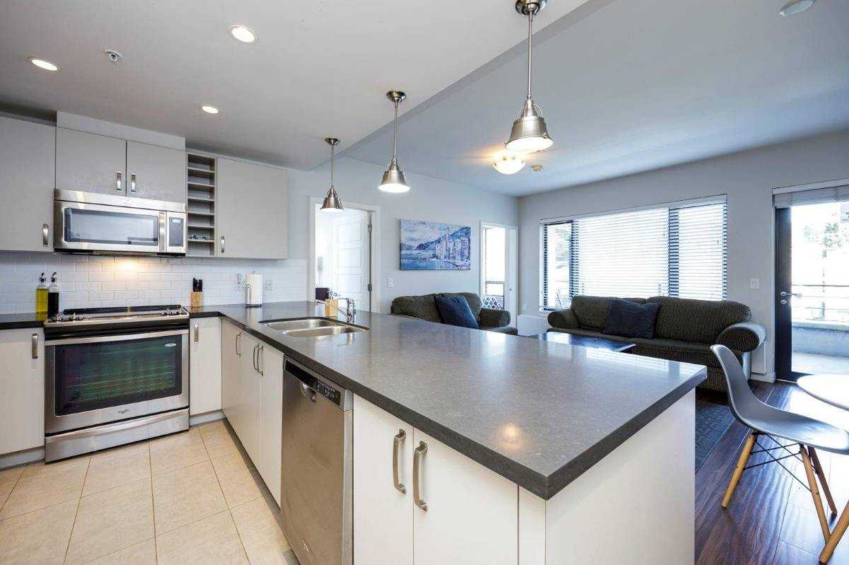 215 West 1st Street #209