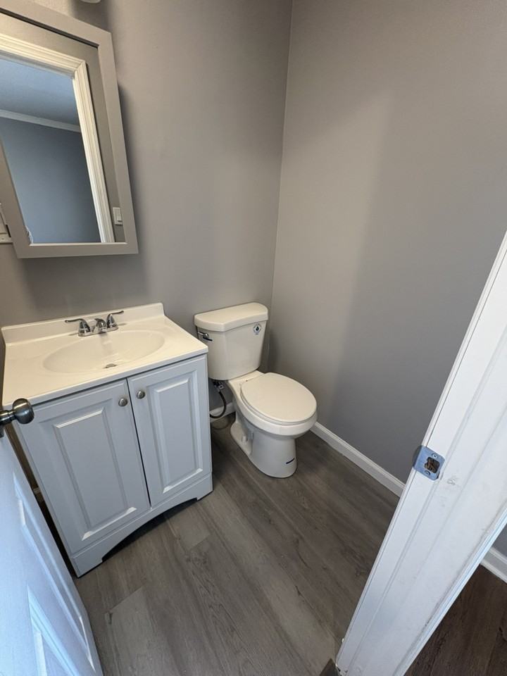 184 Vassar Ave - Photo 3 of 14