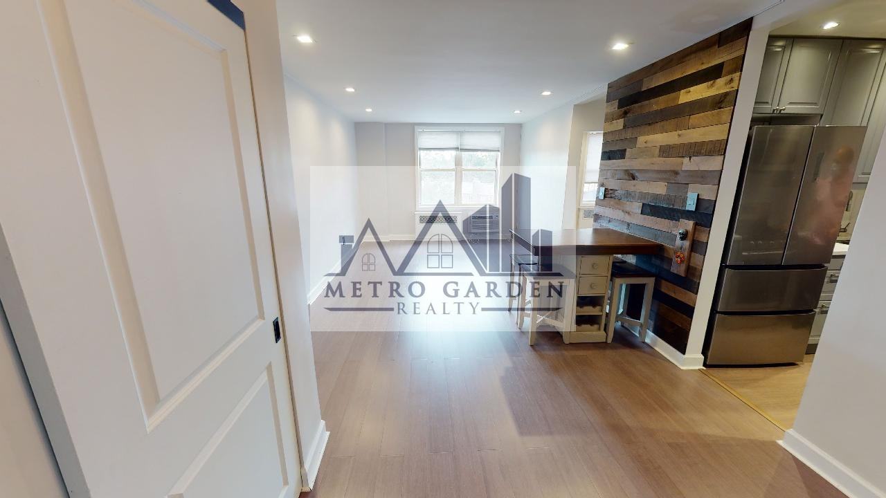 66-15 Thornton Place #3E - Photo 5 of 26