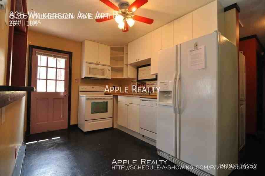 835 Wilkerson Ave Apt B - Photo 2 of 12