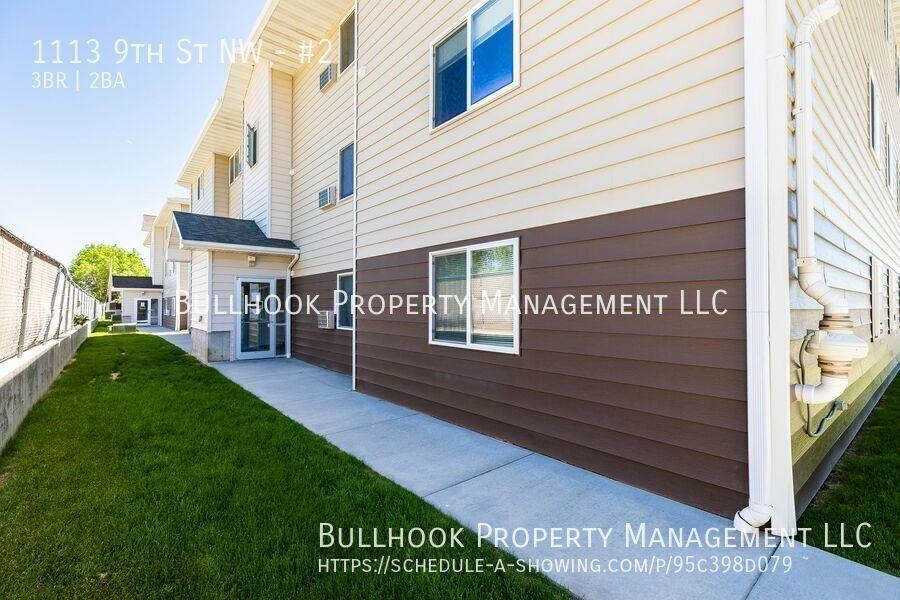 1113 9th St Nw #2 - Photo 6 of 9