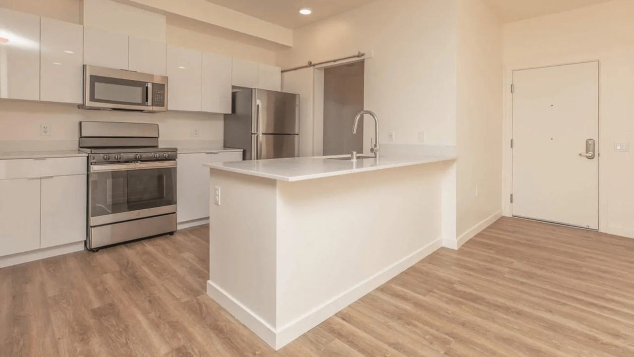 Mossdale Landing - Photo 3 of 26