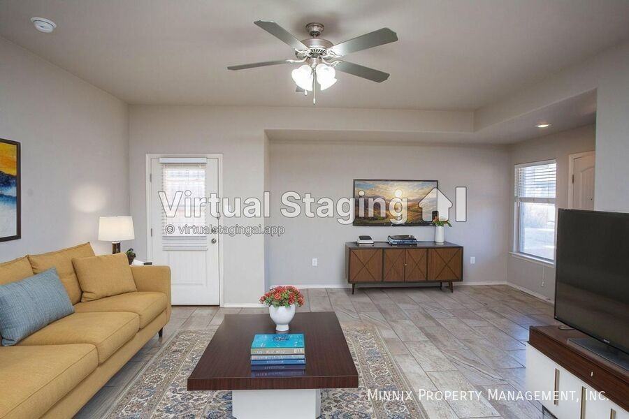 2617 113th St - Photo 2 of 39