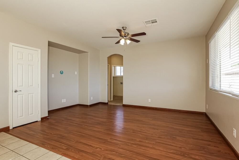 1925 N 110th Ave - Photo 4 of 17