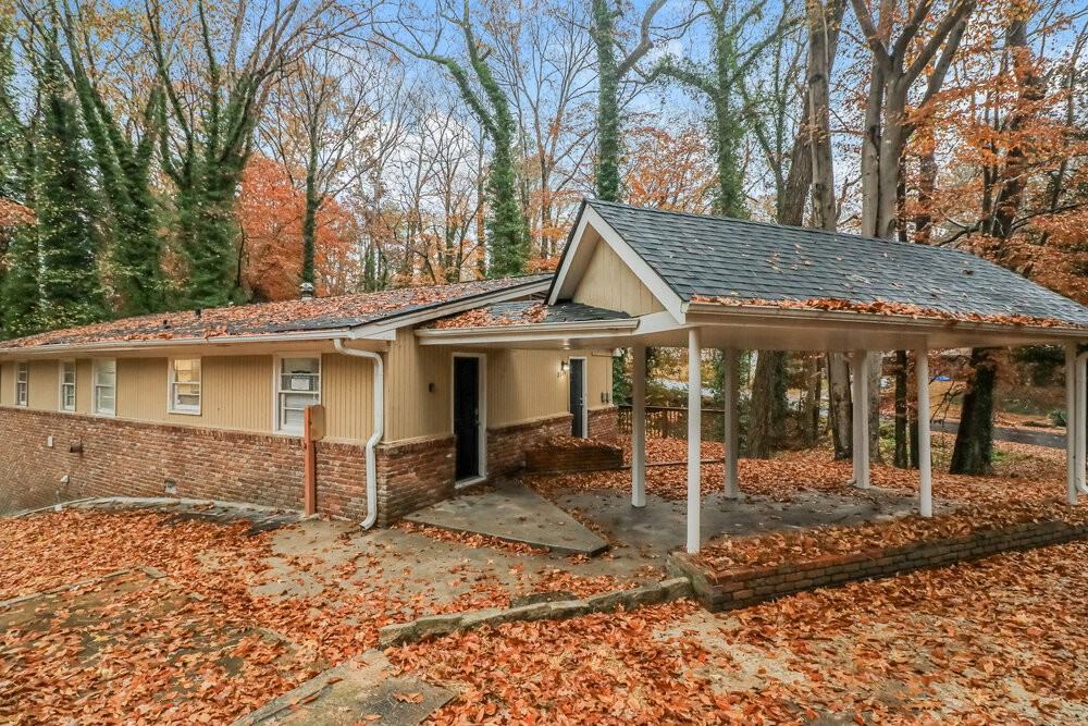 3149 Beech Dr - Photo 4 of 17