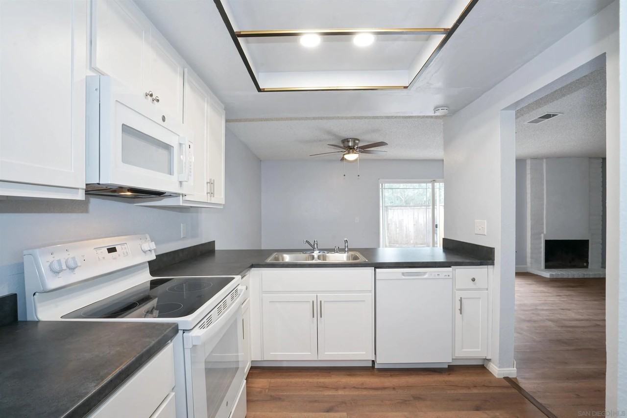 3705 Yale Dr #3705 - Photo 7 of 28