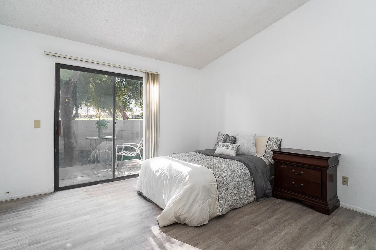 40800 Breezy Pass Rd #40800A - Photo 3 of 12