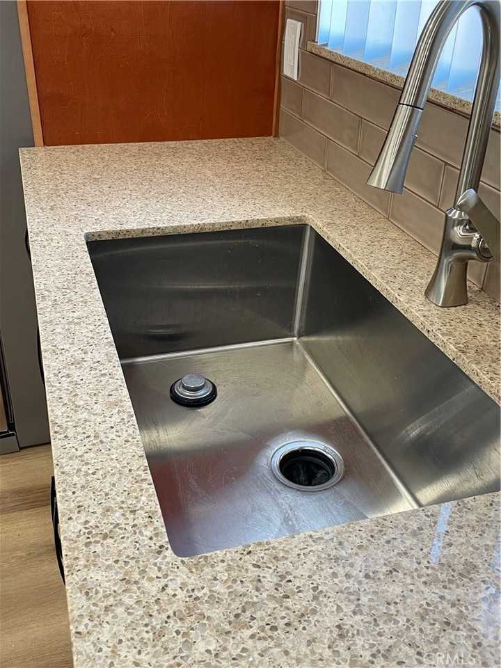 8855 Oneida Ave #8855 - Photo 7 of 34