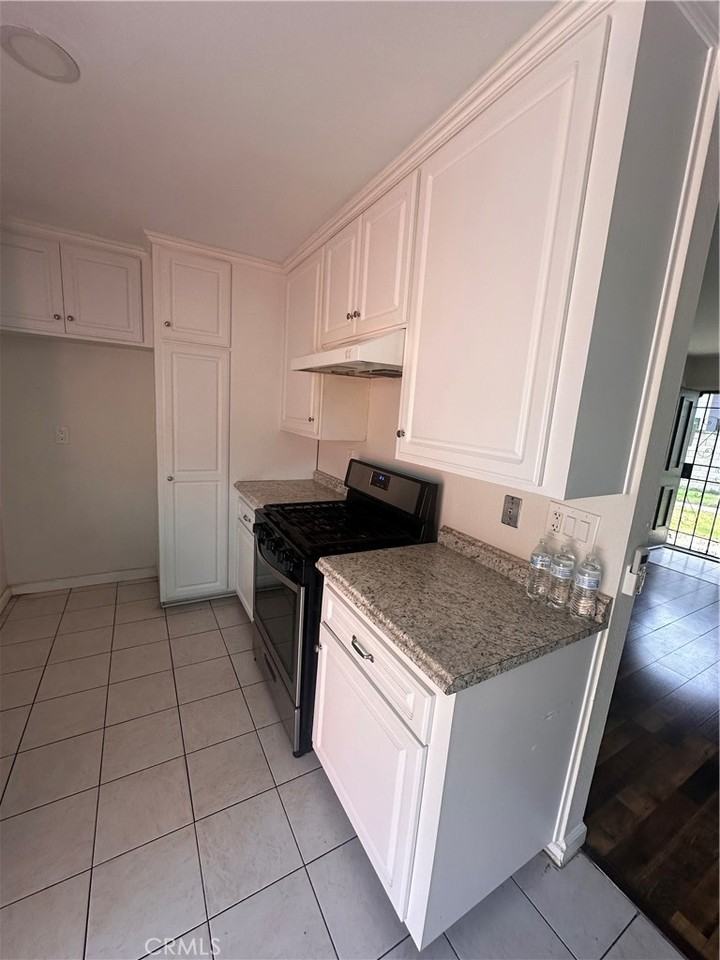 1440 N Weeping Willow Ln #1440 - Photo 7 of 31