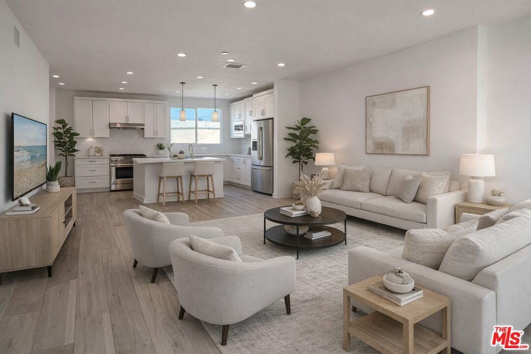 121 E 223rd St #121-4 - Photo 3 of 14