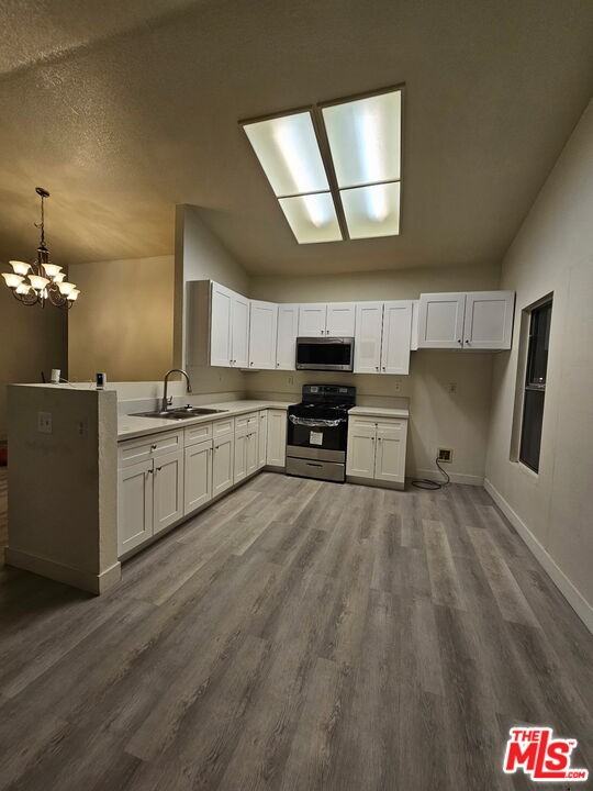 10695 Plainfield St #10695 - Photo 3 of 12