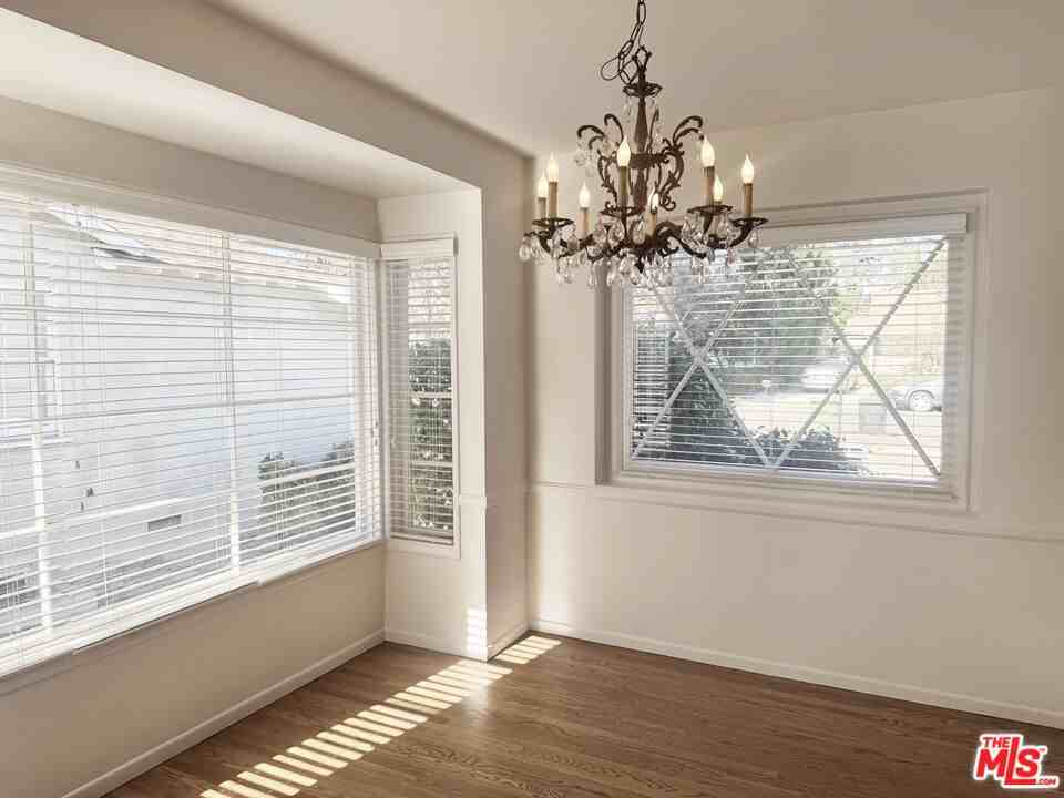 13054 Hartsook St #13054 - Photo 3 of 23