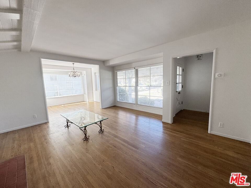 13054 Hartsook St #13054 - Photo 6 of 23