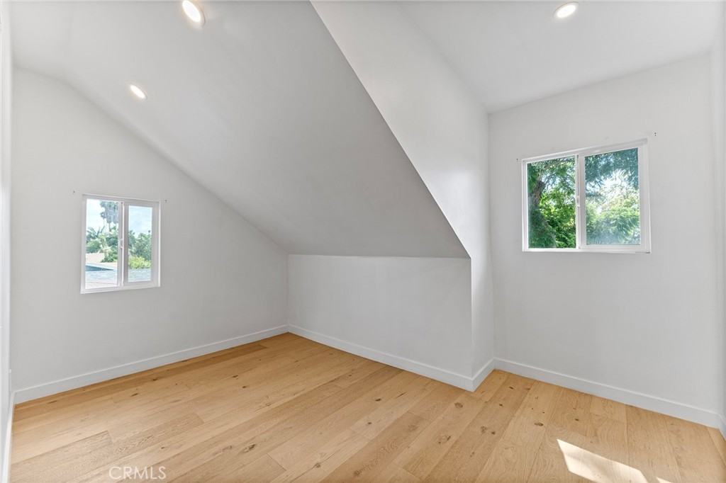 2623 Exposition Pl #2623 - Photo 2 of 32