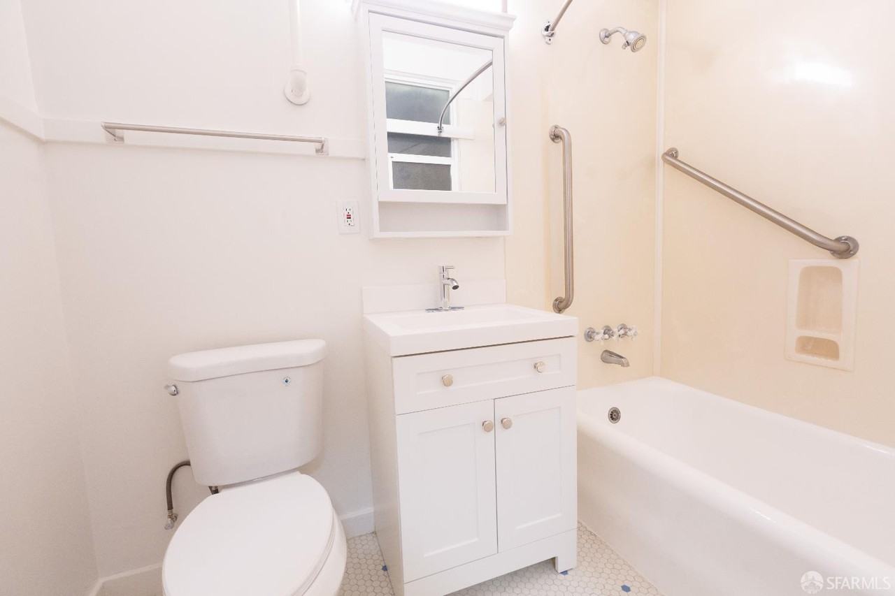 695 35th Ave #695-101 - Photo 4 of 6