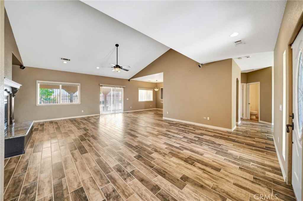 E Ave J 8 #7315 - Photo 5 of 50