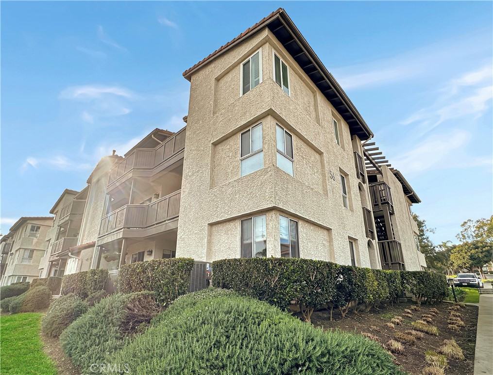 56 Corniche Dr #56J - Photo 3 of 21