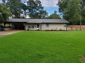 604 Maple St - Photo 1 of 1