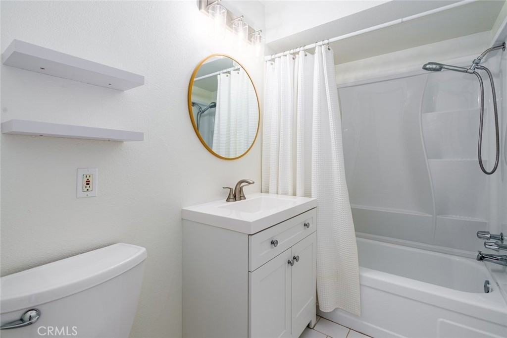 1800 E Heim Ave #1800-15 - Photo 5 of 26