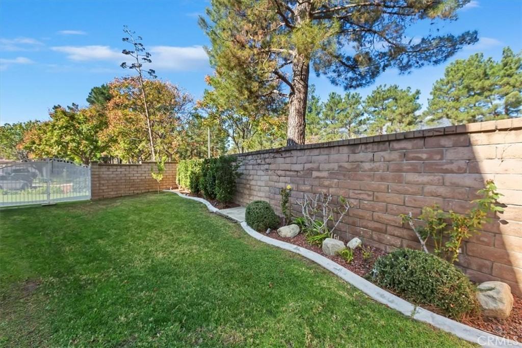 6815 Padova Ct #6815 - Photo 4 of 31