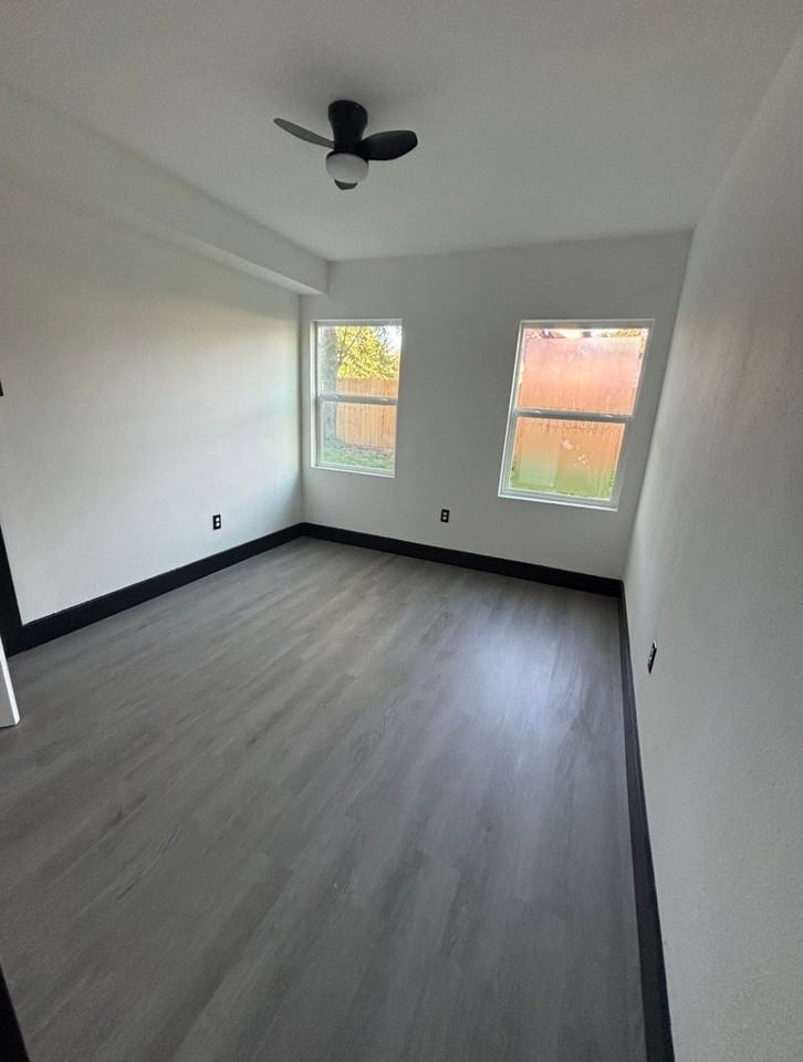 7213 Moline St #7213-1 - Photo 6 of 10