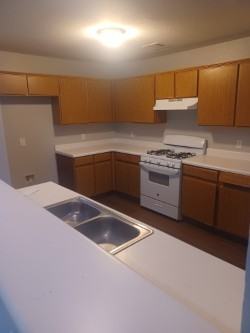 2219 Creekside Ln #2219A - Photo 3 of 4