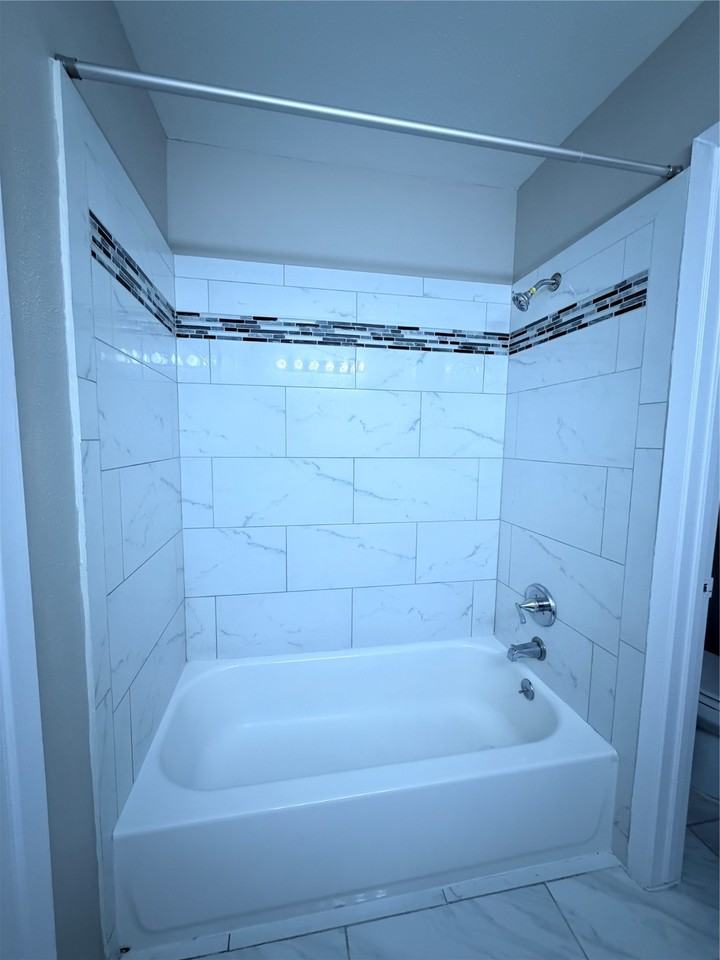 12847 Briarwest Cir #12847 - Photo 4 of 21