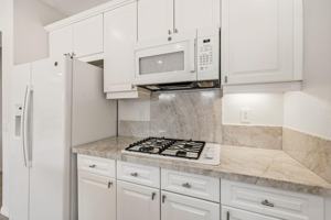 featured image of 196 Via San Lucia #196