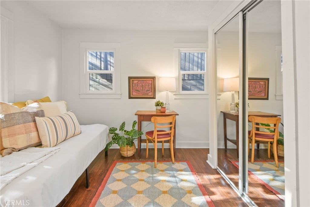 3908 Edison Walk #3908 - Photo 4 of 31