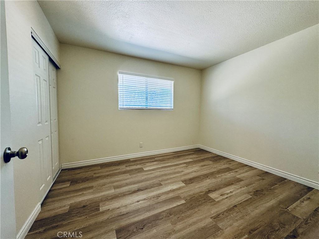 2105 E Petunia St #2105 - Photo 3 of 27