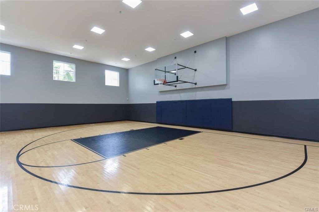 1470 Scholarship #1470 - Photo 4 of 28