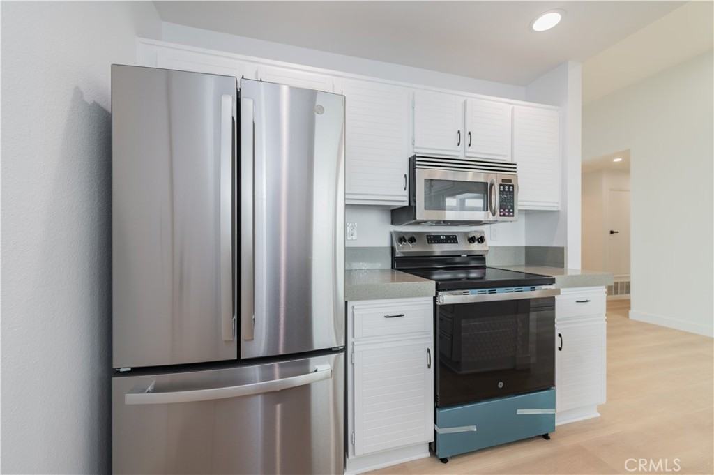 9 Wintermist #9 - Photo 5 of 22