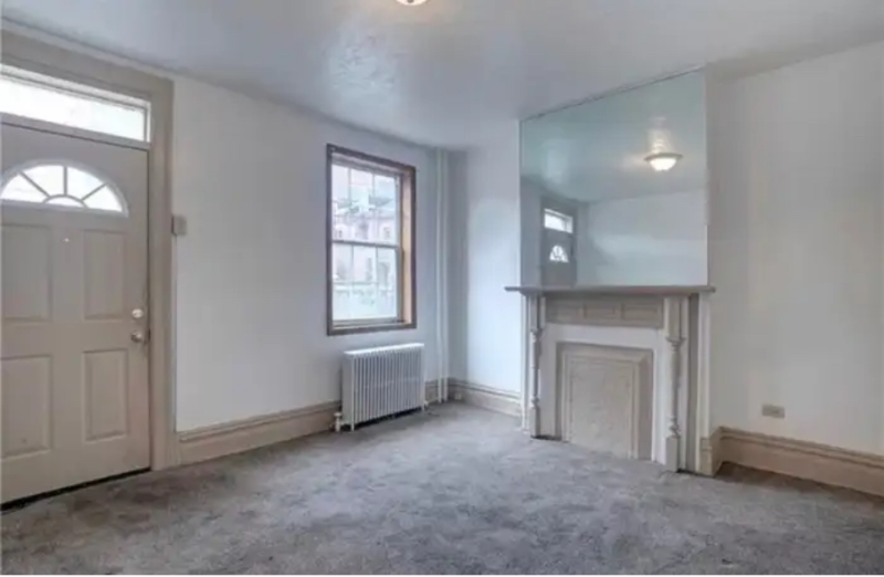 4637 Plummer St - Photo 2 of 6