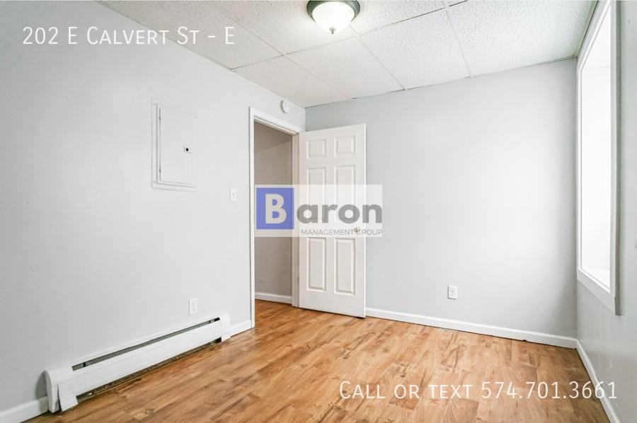 202 E Calvert St #E - Photo 4 of 14