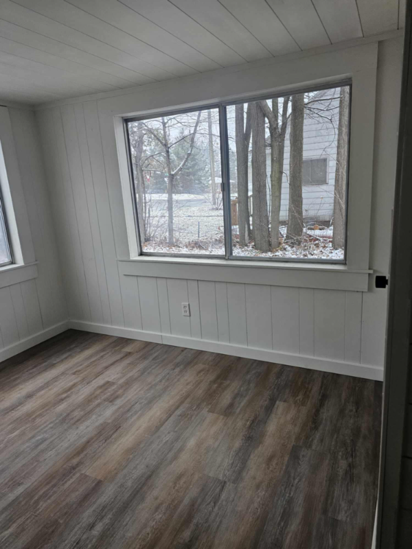 127 W Colfax St - Photo 3 of 13