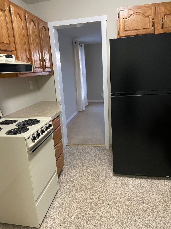 319 1/2 Portz Ave - Photo 2 of 6