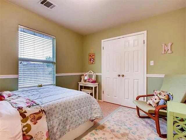 2221 Speidel Drive - Photo 4 of 27