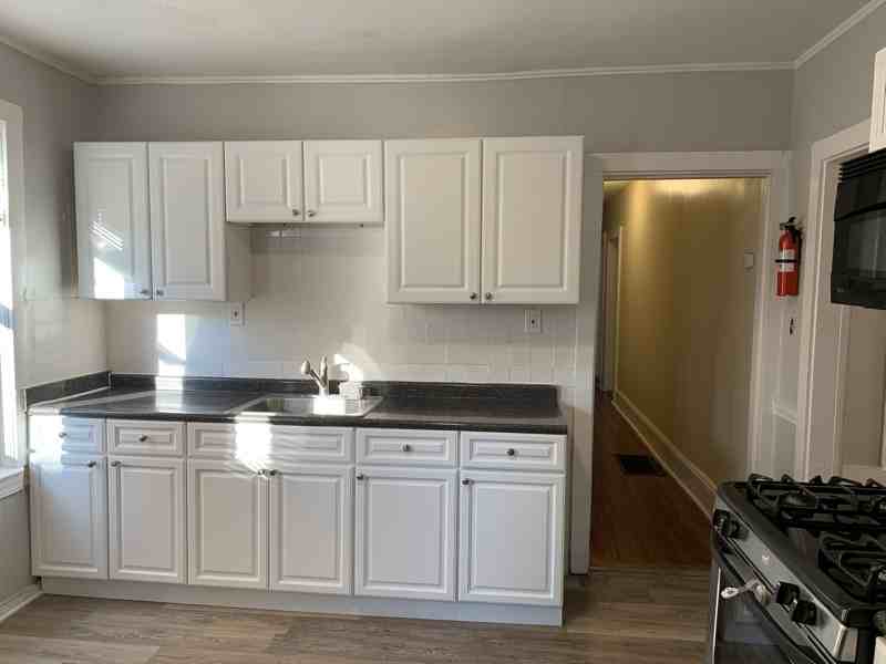 19 Topliff St - Photo 2 of 6