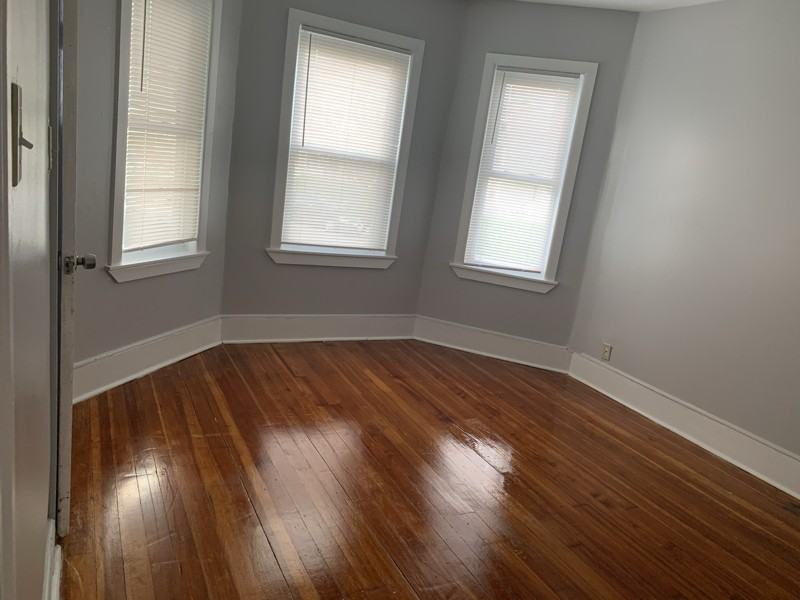 19 Topliff St - Photo 5 of 6