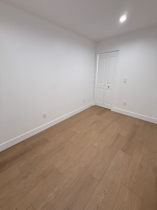 442 E 44th Cir #444A - Photo 7 of 11