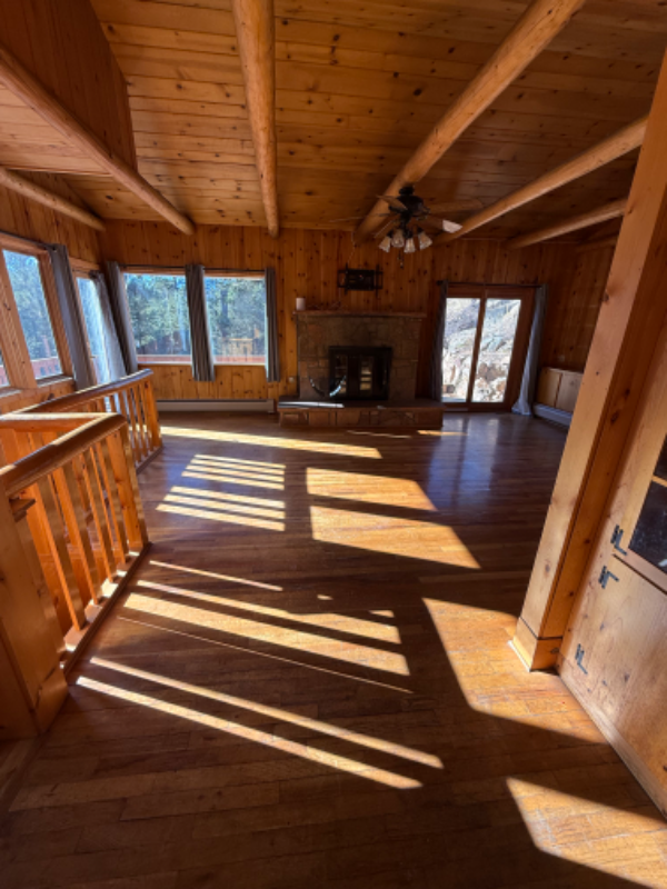 245 Cyteworth Rd - Photo 3 of 11