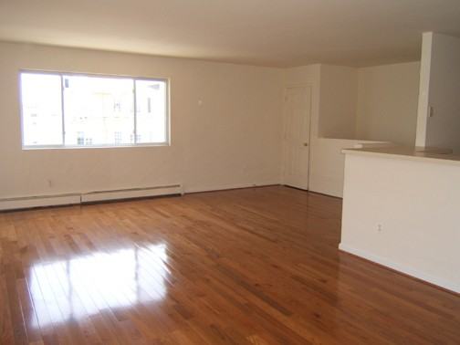 1-75 Beach 97th Street #2nd flr - Photo 3 of 5