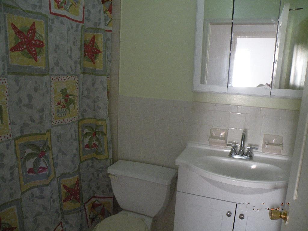 1-75 Beach 97th Street #2nd flr - Photo 5 of 5