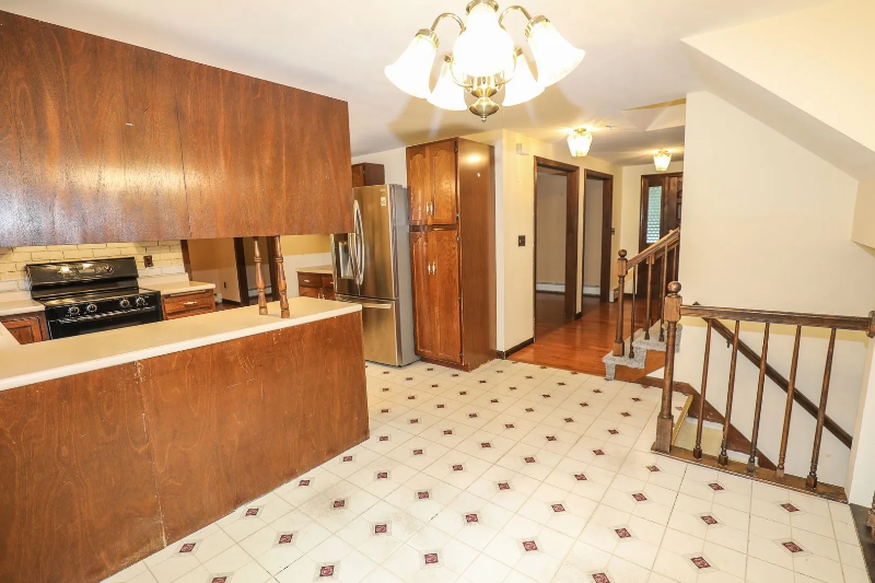 63 Mill Rd - Photo 6 of 10