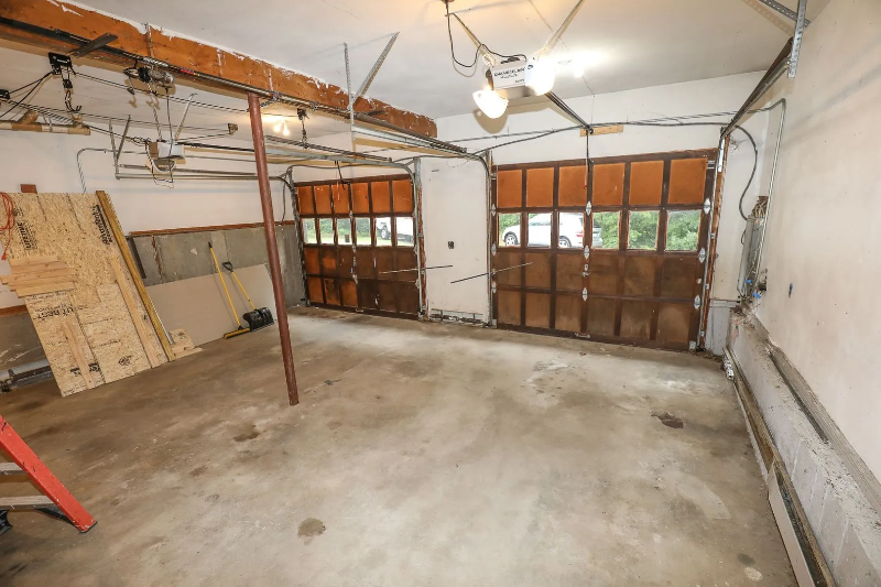 63 Mill Rd - Photo 7 of 10